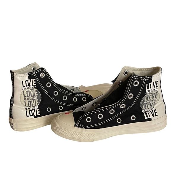 Converse Other - Converse Chuck Taylor All Star Love Fearlessly 12Y
